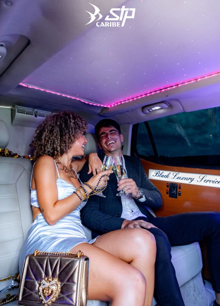 HONEYMOON ESCAPE WITH WIFEY IN CANCUN IN A LUXURIOUS LIMOUSINE